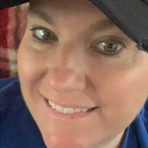 Meet your Posher, Tina